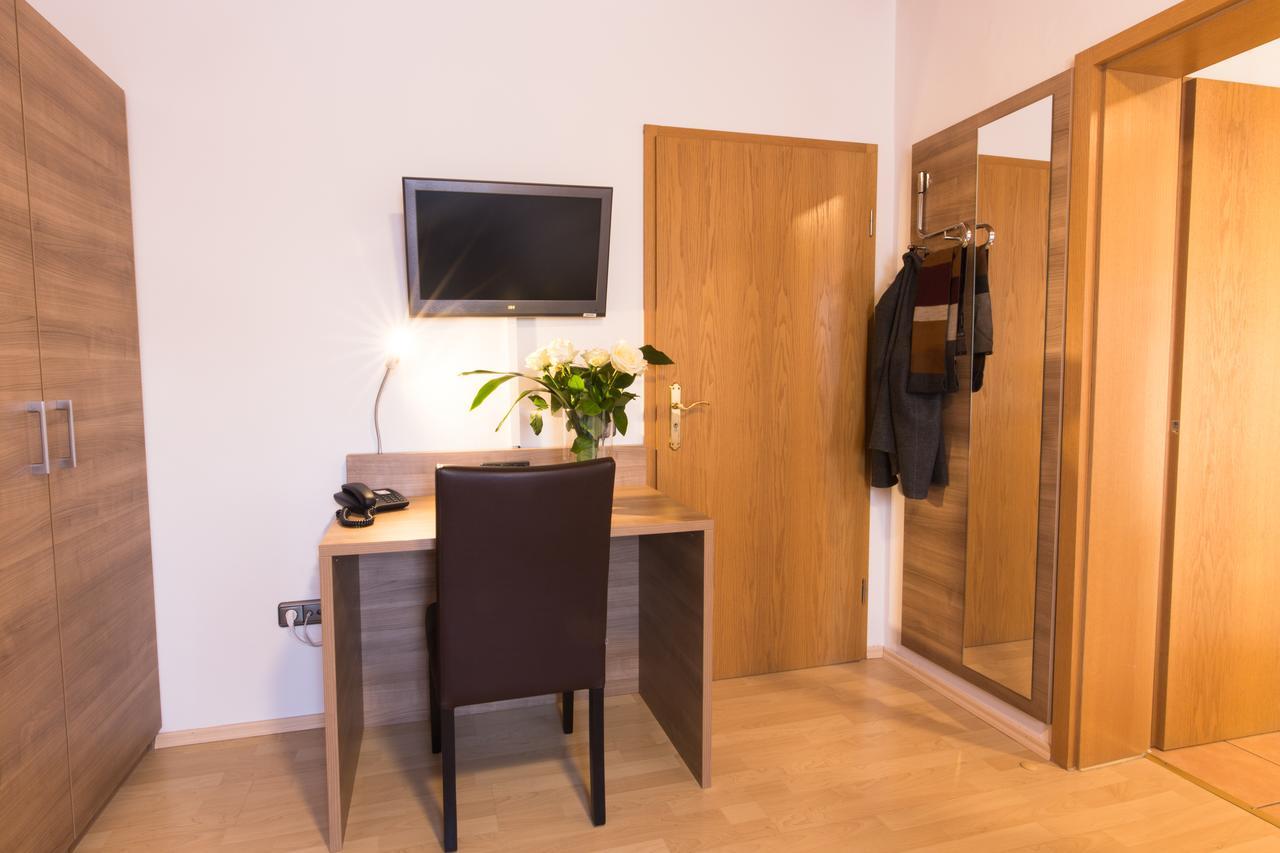 Hotel Palko Дингольфинг Экстерьер фото